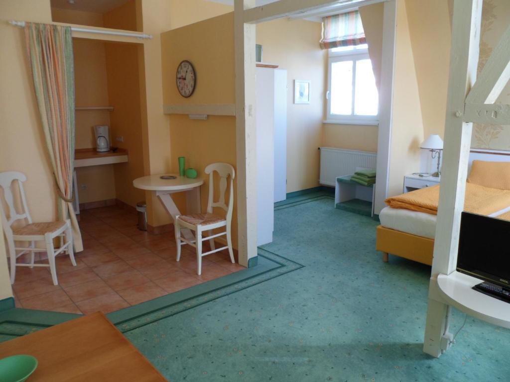 Hotel Schloonsee Garni Seebad Bansin Номер фото